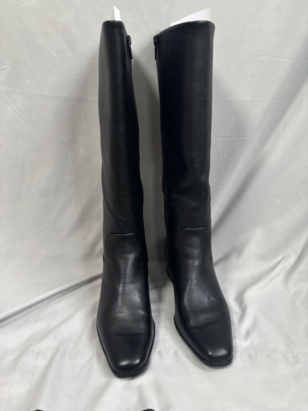 Universal Thread Black Boots